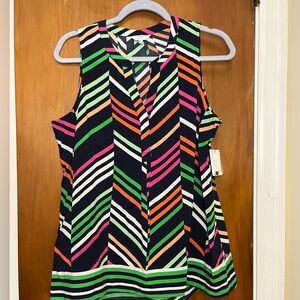 🆕. Crown & Ivy Black, pink green and  White Sleeveless Graphic Blouse.       XO